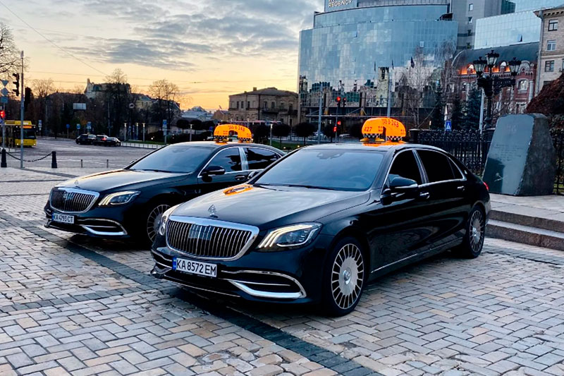 Maybach за $100 тысяч в такси Киева: как заказать и сколько стоит поездка
